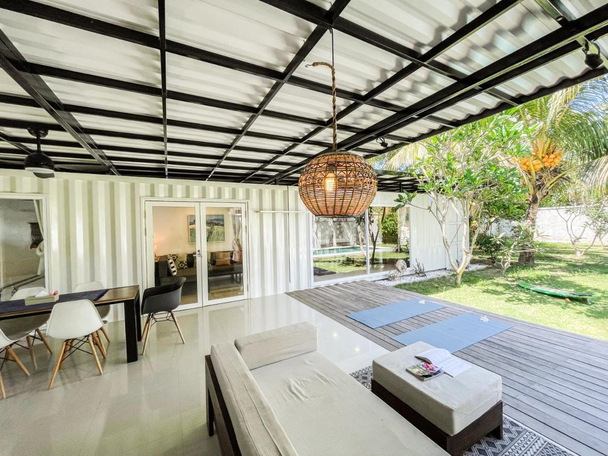 Villa Kotak Surfers Escape Reopening Rates Apply Now Selong Belanak Bagian luar foto