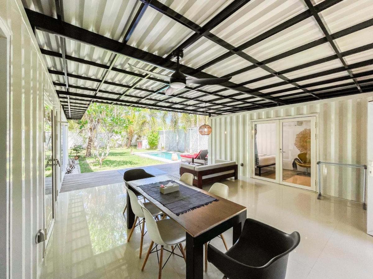 Villa Kotak Surfers Escape Reopening Rates Apply Now Selong Belanak Bagian luar foto