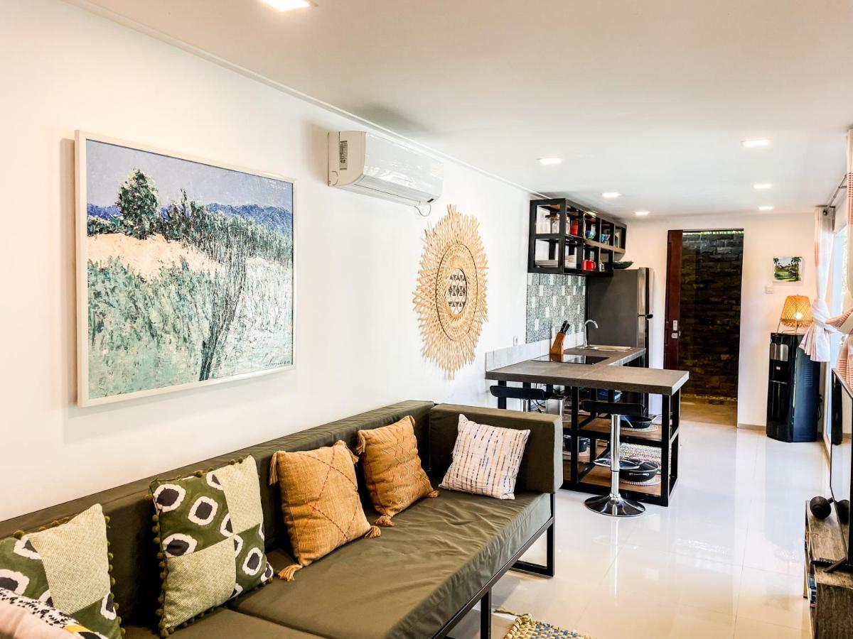 Villa Kotak Surfers Escape Reopening Rates Apply Now Selong Belanak Bagian luar foto